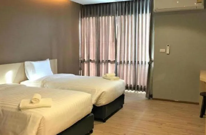 Hotel Sans 3*