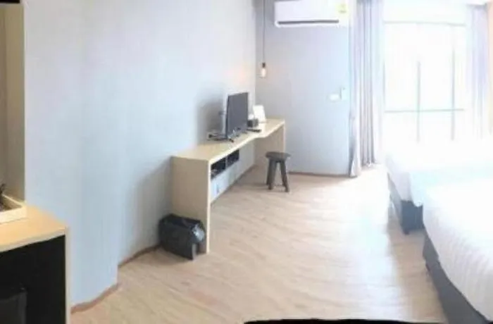 Hotel Sans